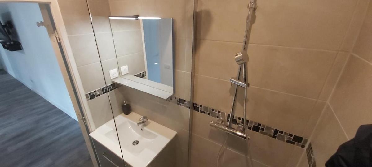Apartament L'Escapade Parisienne Aulnay-sous-Bois Zewnętrze zdjęcie